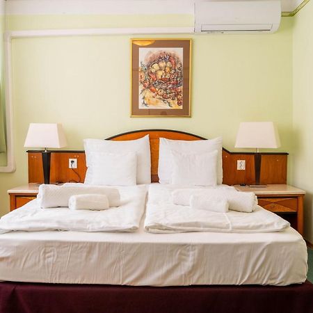 Hévíz Majerik Hotel מראה חיצוני תמונה